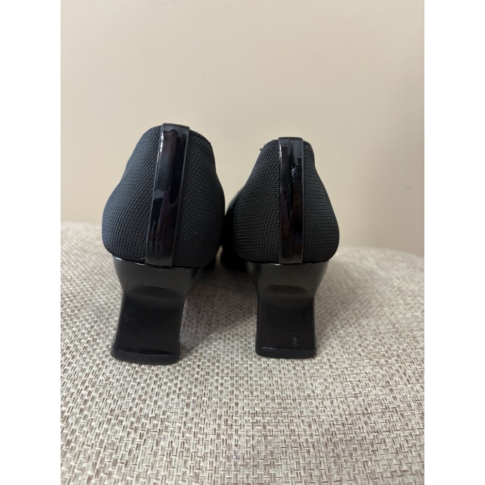 Stuart Weitzman Women's Black Square Toe Pumps Vintage Block Heel Size 8.5 B - Picture 6 of 8